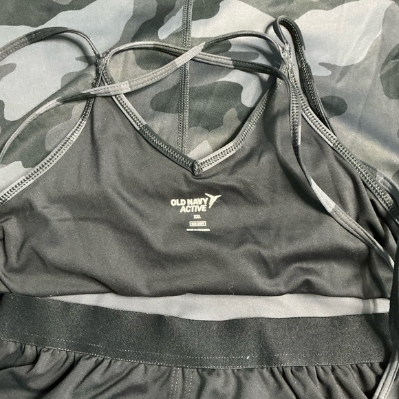 Fun black & grey camo tank top & jogger set. - Picture 5 of 6